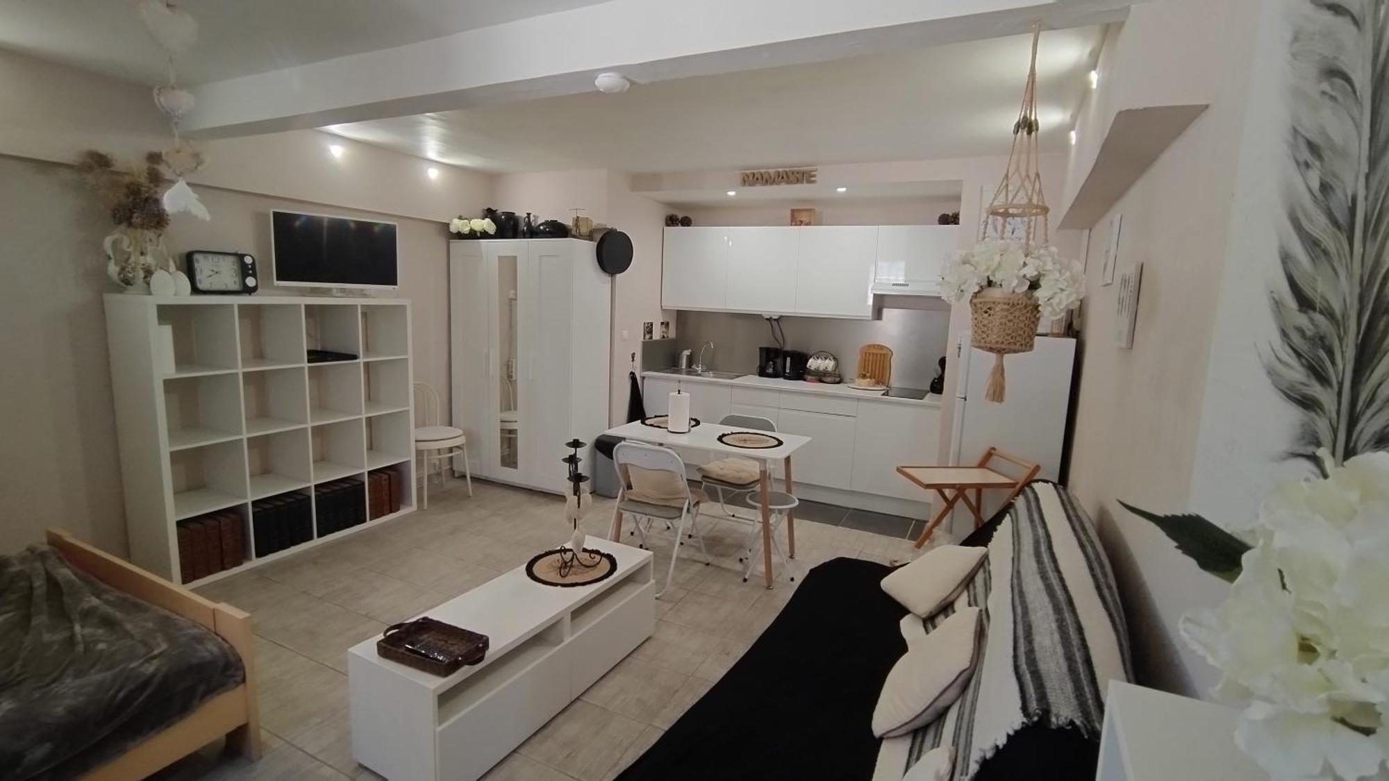 פרונטיניאן Appartement Entre Mer Et Gardiole מראה חיצוני תמונה